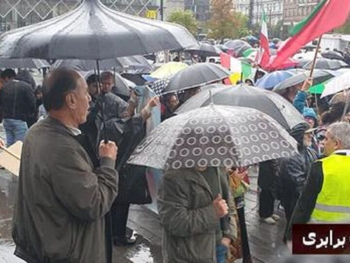 گزارش گردهمایی کپنهاگ، شنبه اول اکتبر در همبستگی با خیزش انقلابی در ایران